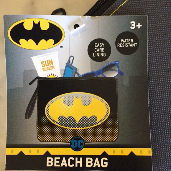 Batman Kids Summer Special Bundle /New - Picture 7 of 7